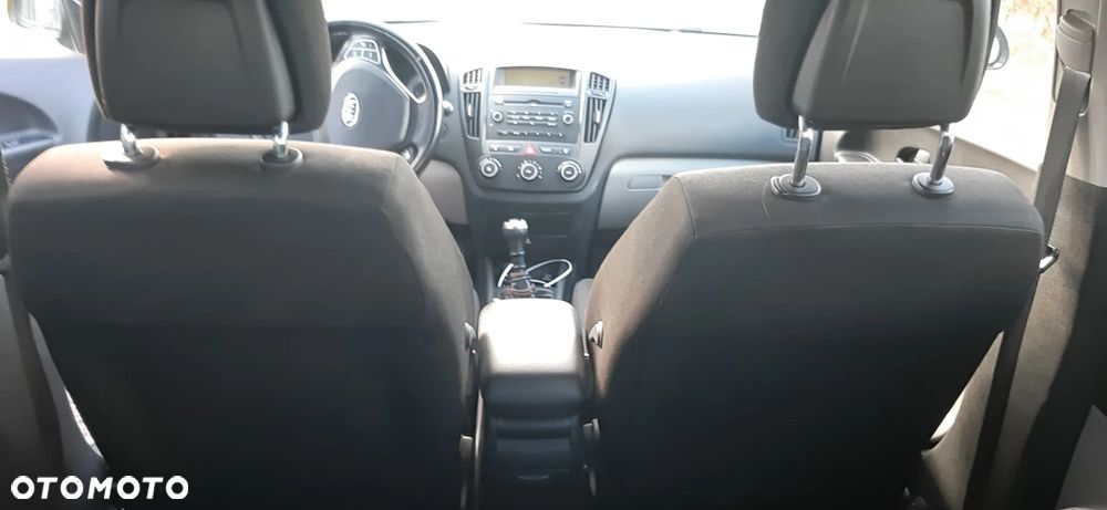 Kia Ceed Cee'd 1.4 Comfort - 12