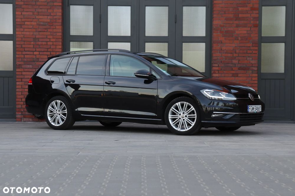 Volkswagen Golf Variant 2.0 TDI (BlueMotion Technology) DSG Highline - 9