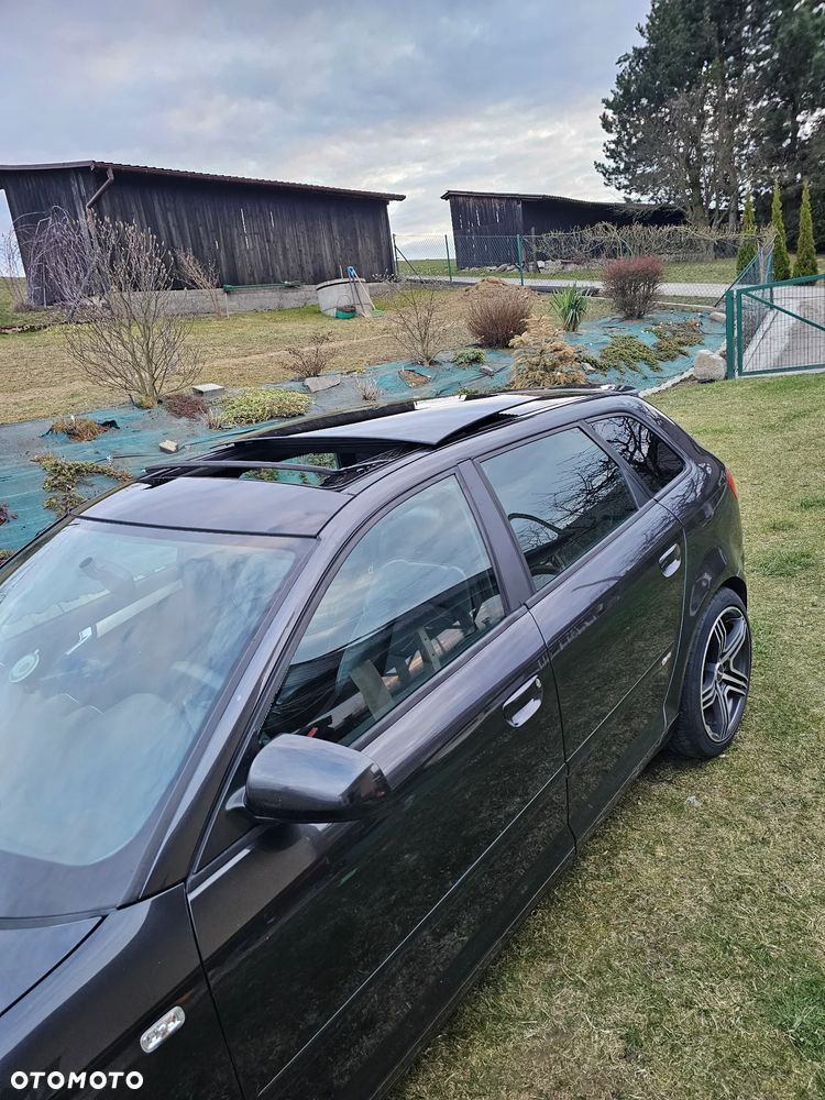 Audi A3 Sportback 2.0 TDI DSG S line Sportpaket plus - 11