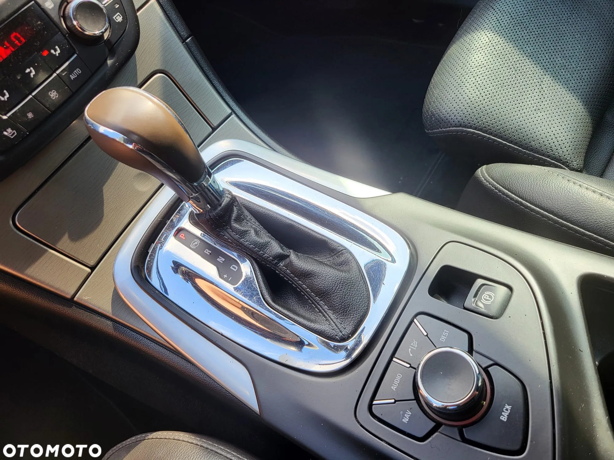 Opel Insignia 2.0 CDTI automatik Active - 17