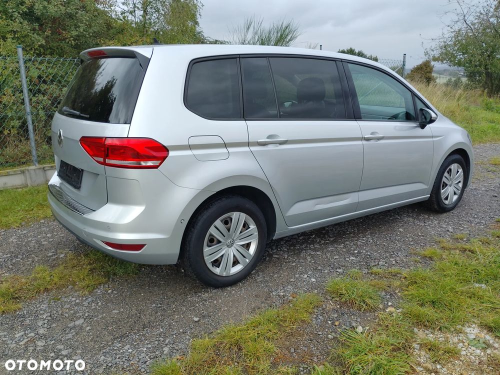 Volkswagen Touran 2.0 TDI SCR (BlueMotion Technology) DSG Highline - 12