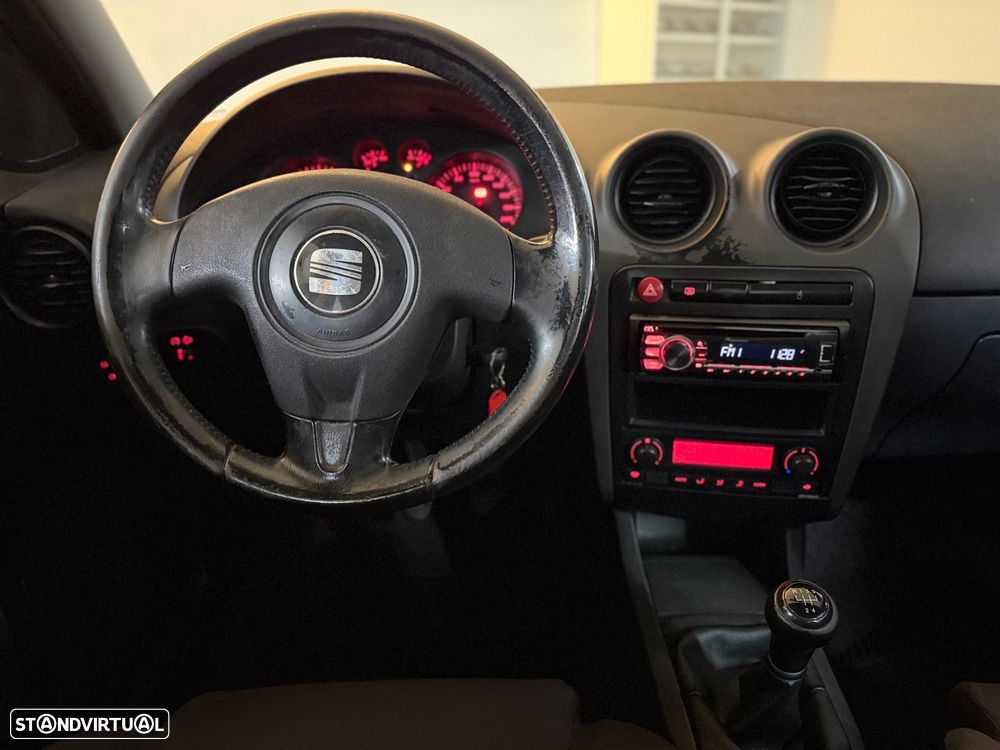 SEAT Cordoba 1.4 16V Sport - 19