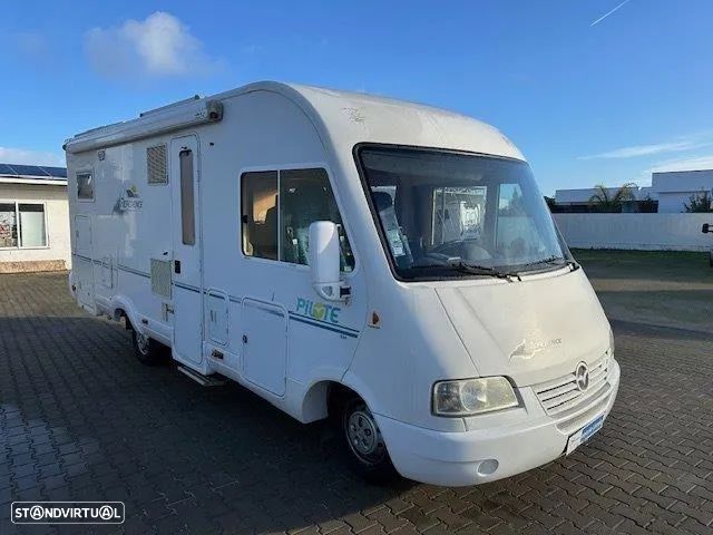 Pilote Reference G 680 Cama Garagem - 1