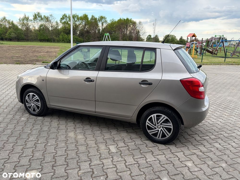 Skoda Fabia 1.2 HTP Classic - 14
