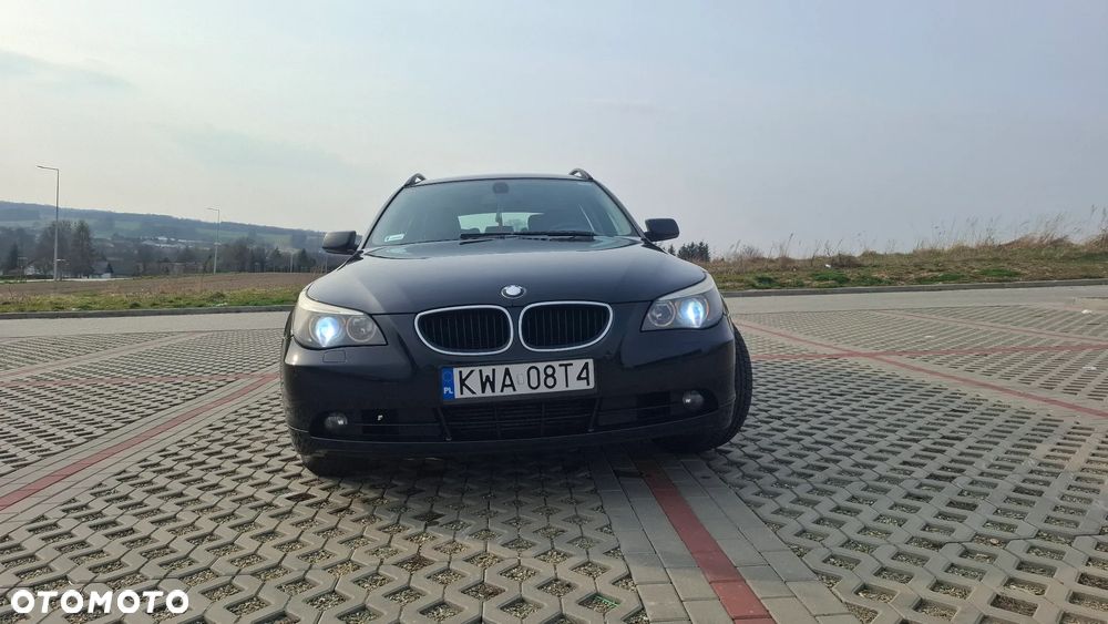 BMW Seria 5 525d - 1