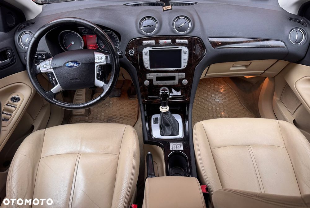 Ford Mondeo - 10
