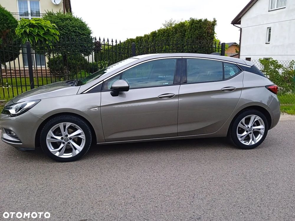 Opel Astra 1.4 T Dynamic - 4