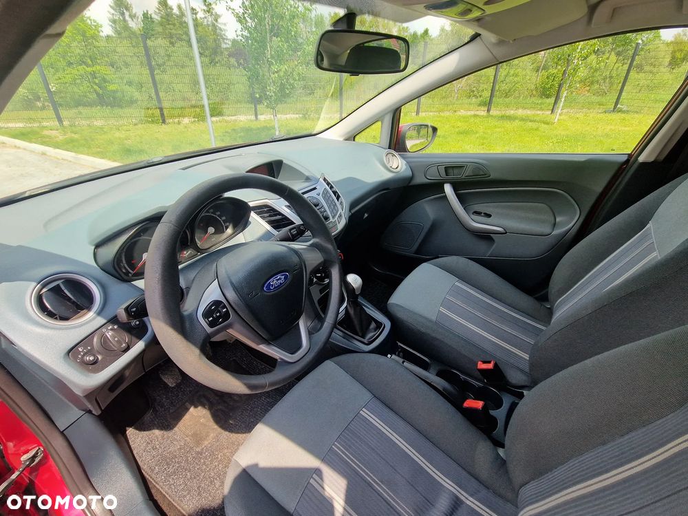 Ford Fiesta 1.25 Trend - 9