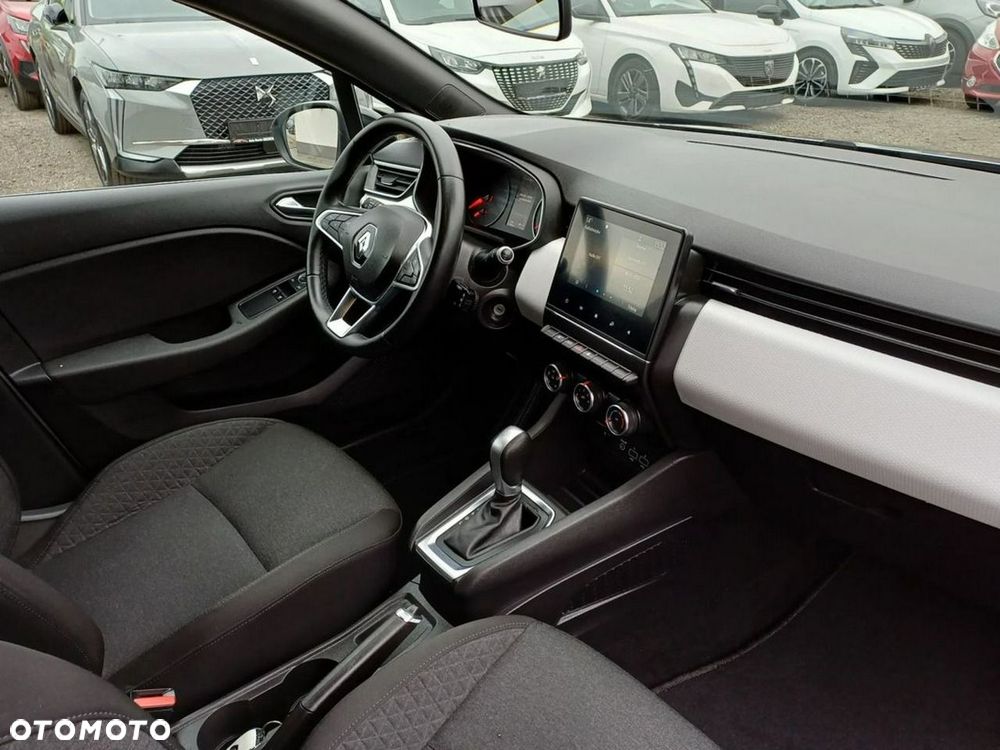 Renault Clio - 12