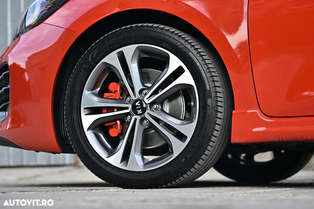 Kia Ceed 1.6 CRDi 136 ISG GT Line - 7
