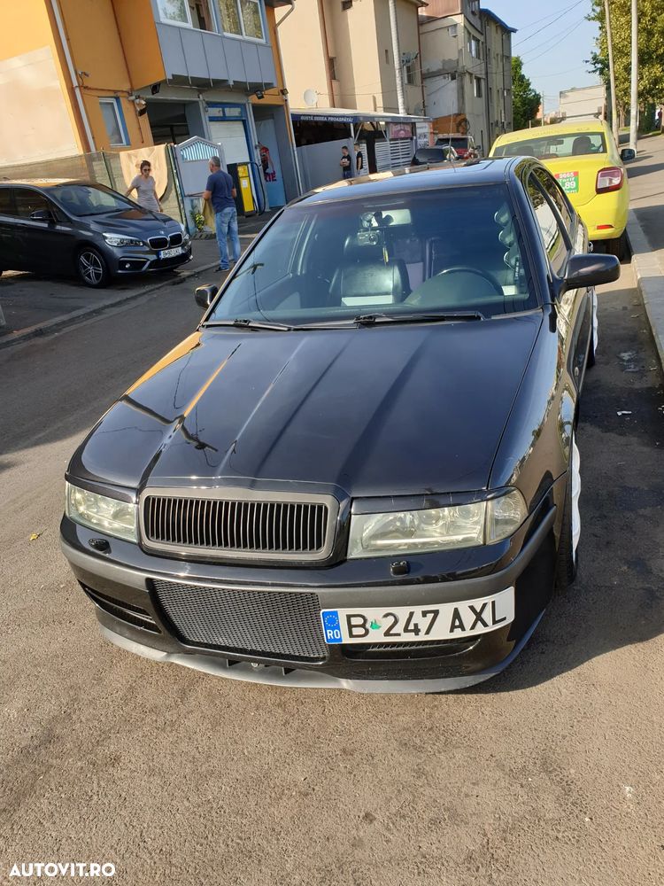 Skoda Octavia 1.8 T RS - 2