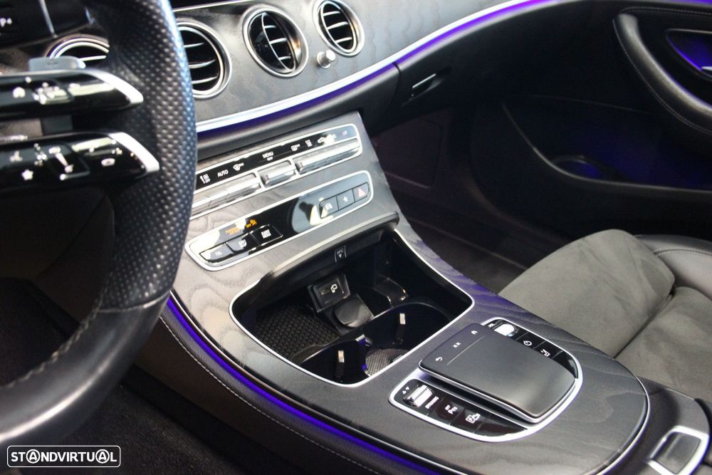 Mercedes-Benz E 300 de AMG Line - 9