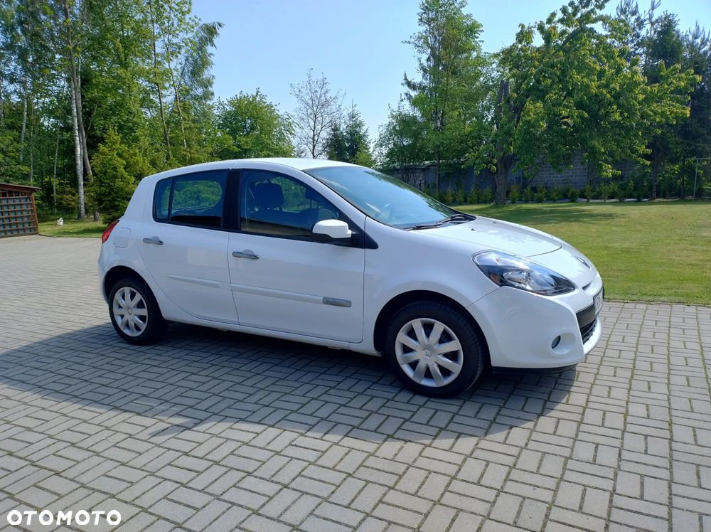 Renault Clio 1.2 16V 75 Dynamique - 3