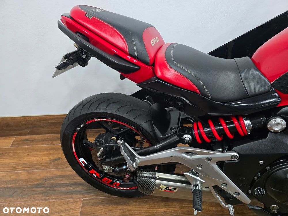 Kawasaki ER - 20