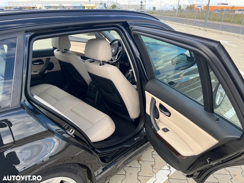 BMW Seria 3 320d - 18