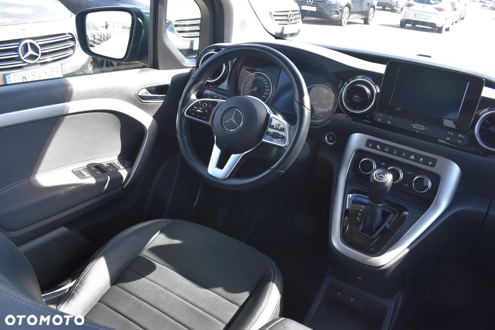 Mercedes-Benz Klasa T 180 d Progressive - 22