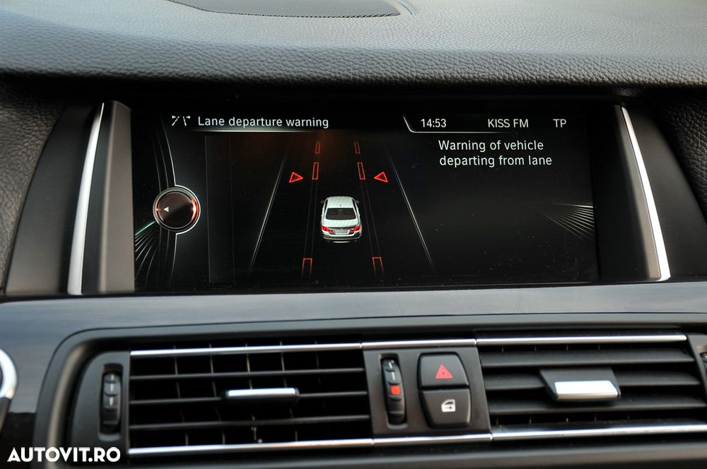 BMW Seria 5 525d xDrive - 18