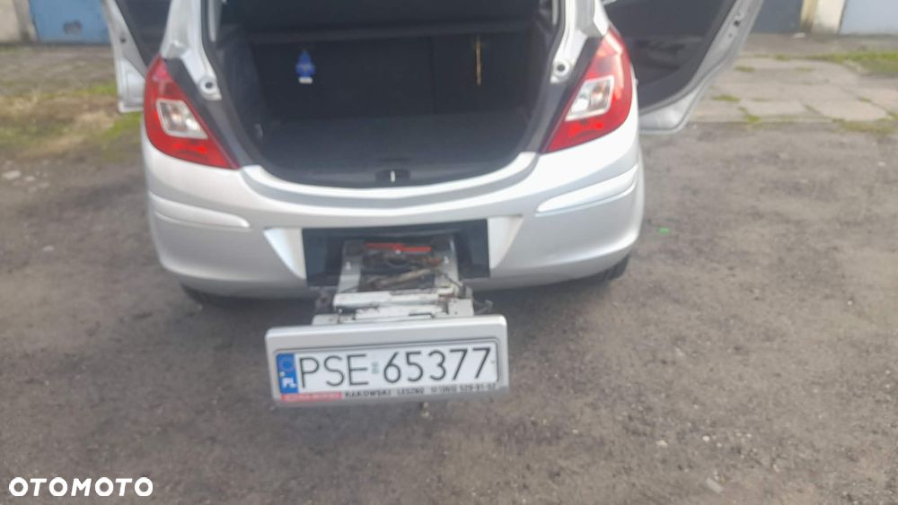 Opel Corsa - 6