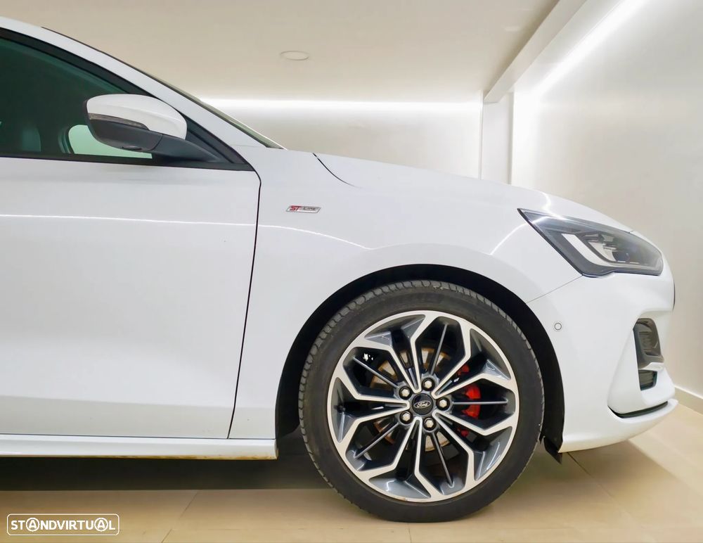 Ford Focus 1.0 EcoBoost MHEV ST-Line X Aut. - 5