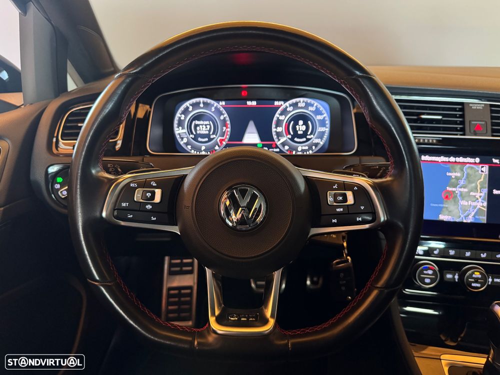 VW Golf 2.0 TSI GTI DSG Performance - 16