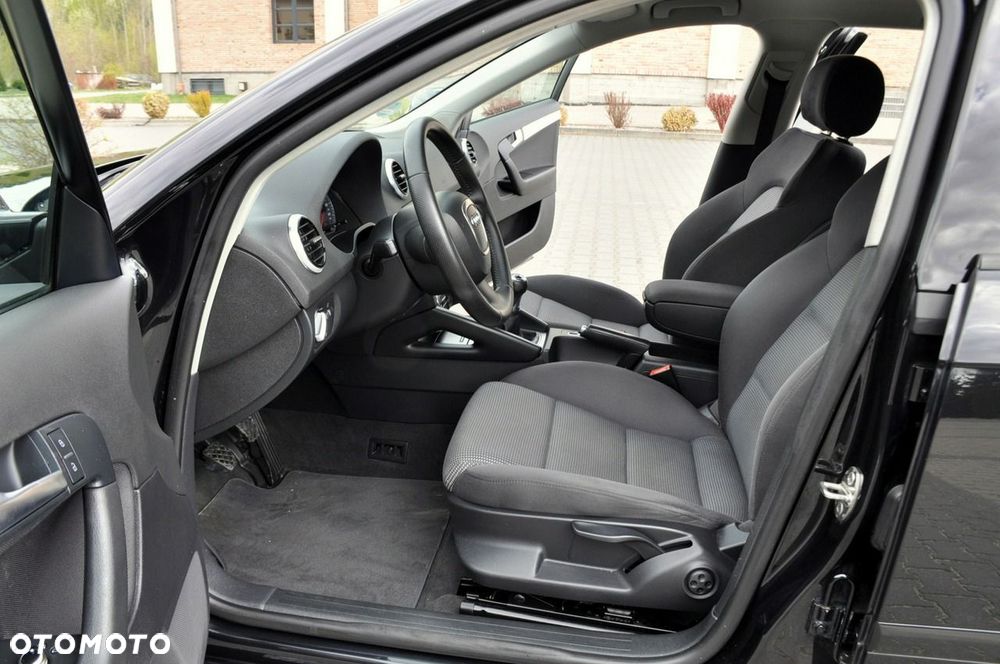 Audi A3 Sportback - 21