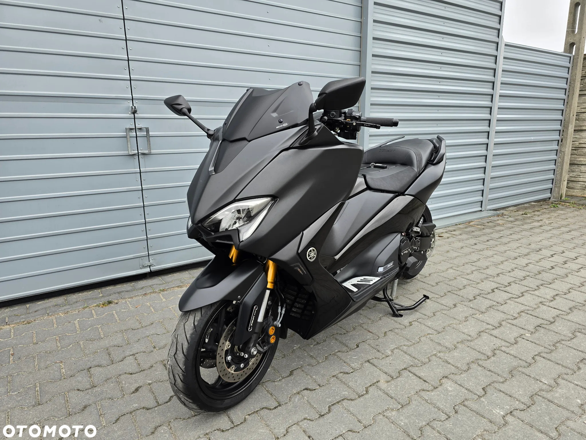 Yamaha Tmax - 17