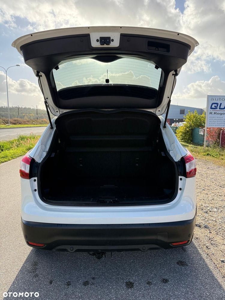 Nissan Qashqai - 12