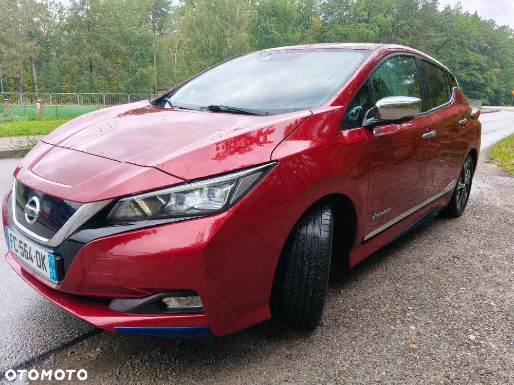 Nissan Leaf 40 kWh TEKNA - 2