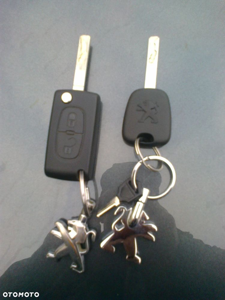 Peugeot Partner - 10