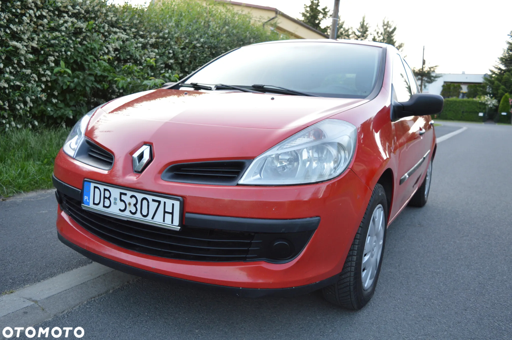 Renault Clio 1.2 16V Arctica - 2