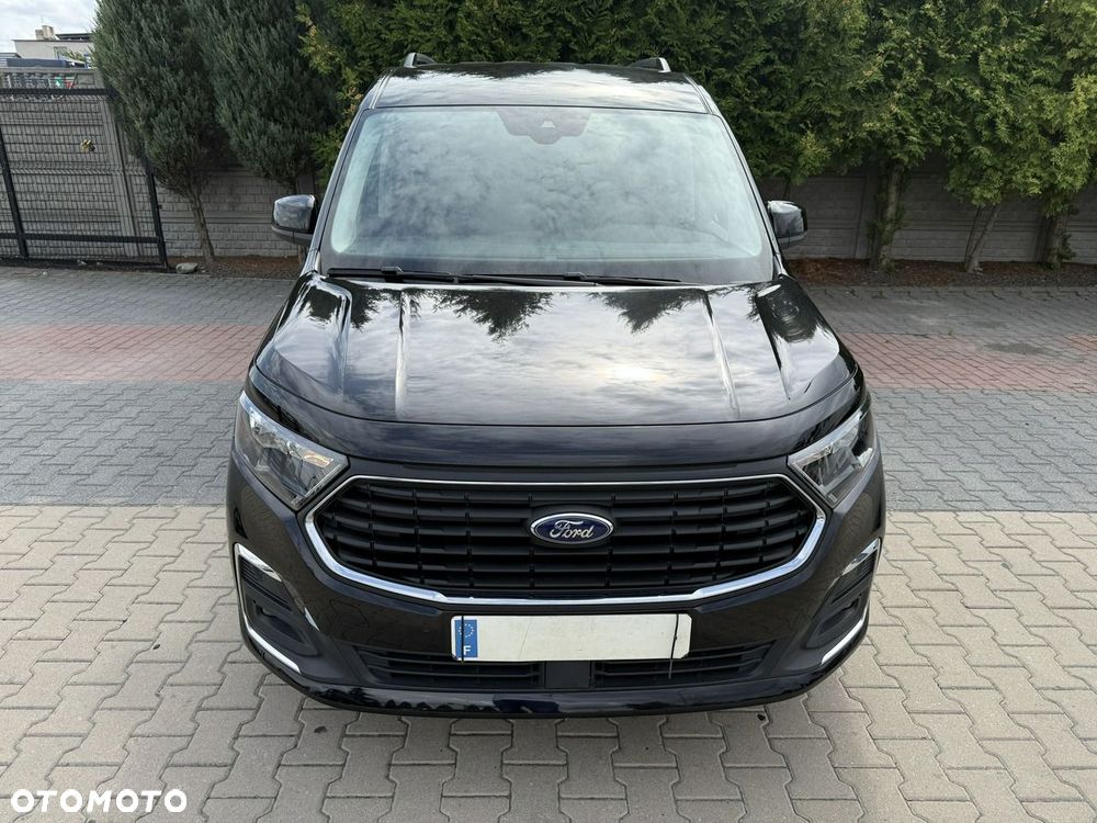 Ford Tourneo Connect Grand - 2