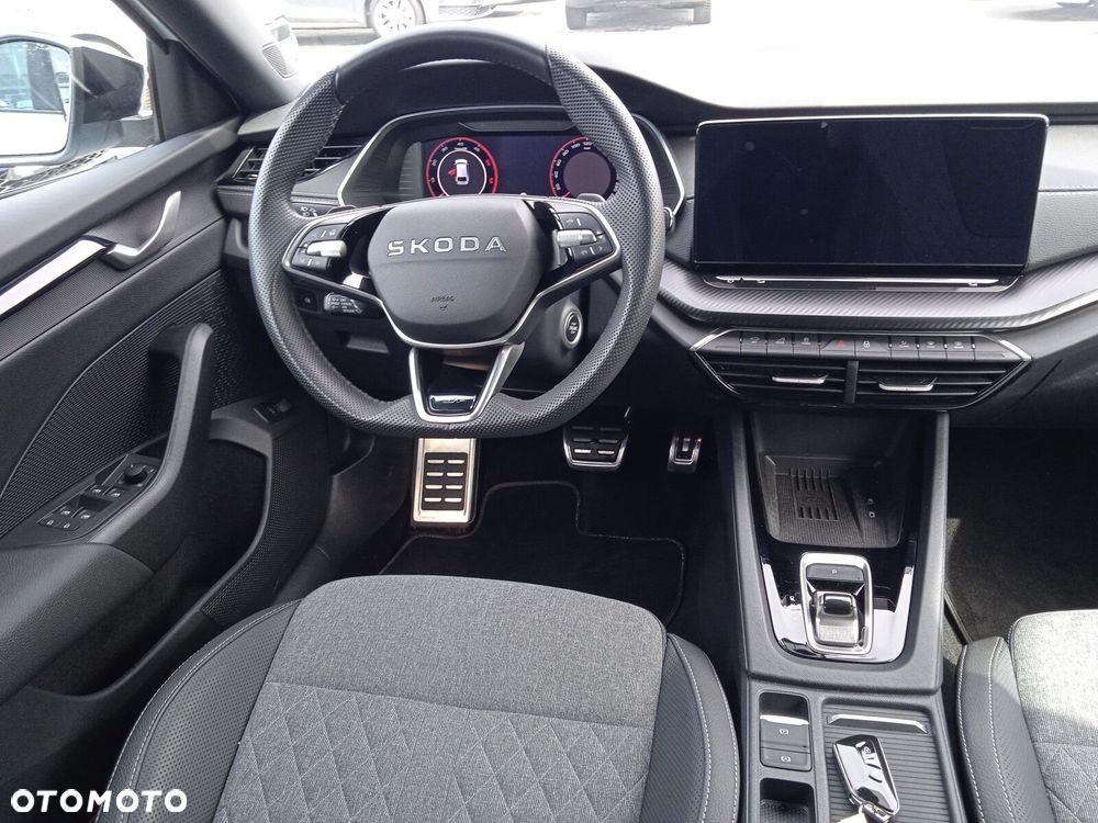 Skoda Octavia 2.0 TDI Sportline DSG - 11