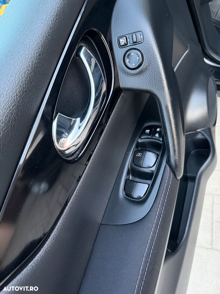 Nissan Qashqai 1.6 DCI DPF Start/Stop I-Way - 15