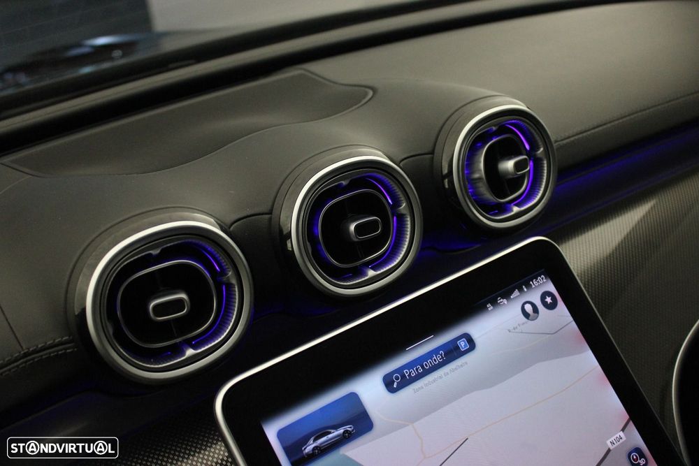 Mercedes-Benz C 300 d AMG Line - 33