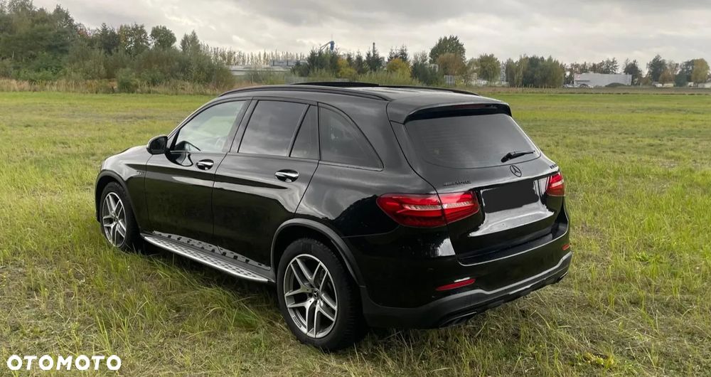 Mercedes-Benz GLC - 2