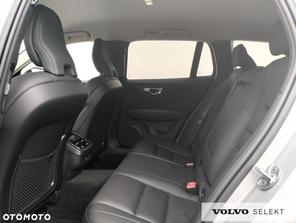 Volvo V60 - 13