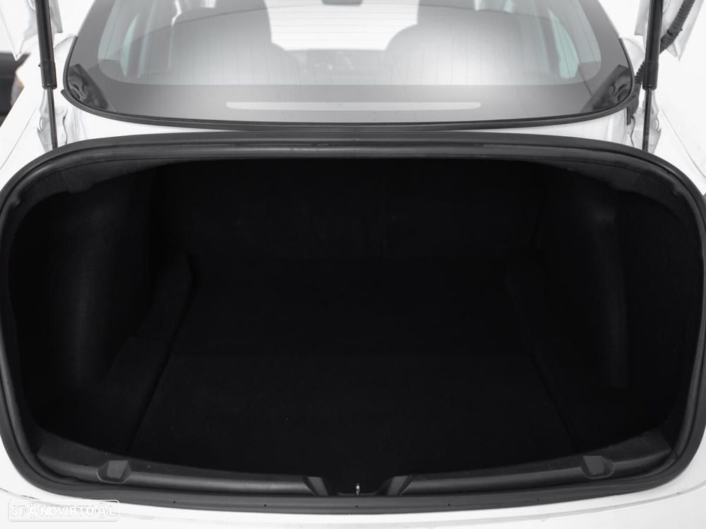 Tesla Model 3 Long Range Tração Integral - 15