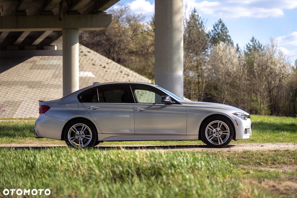 BMW Seria 3 340i xDrive Edition M Sport Shadow - 13