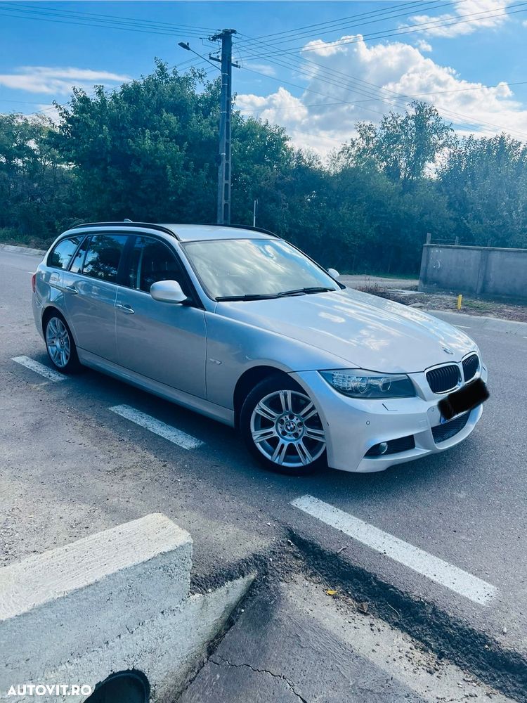 BMW Seria 3 320d Aut. - 11