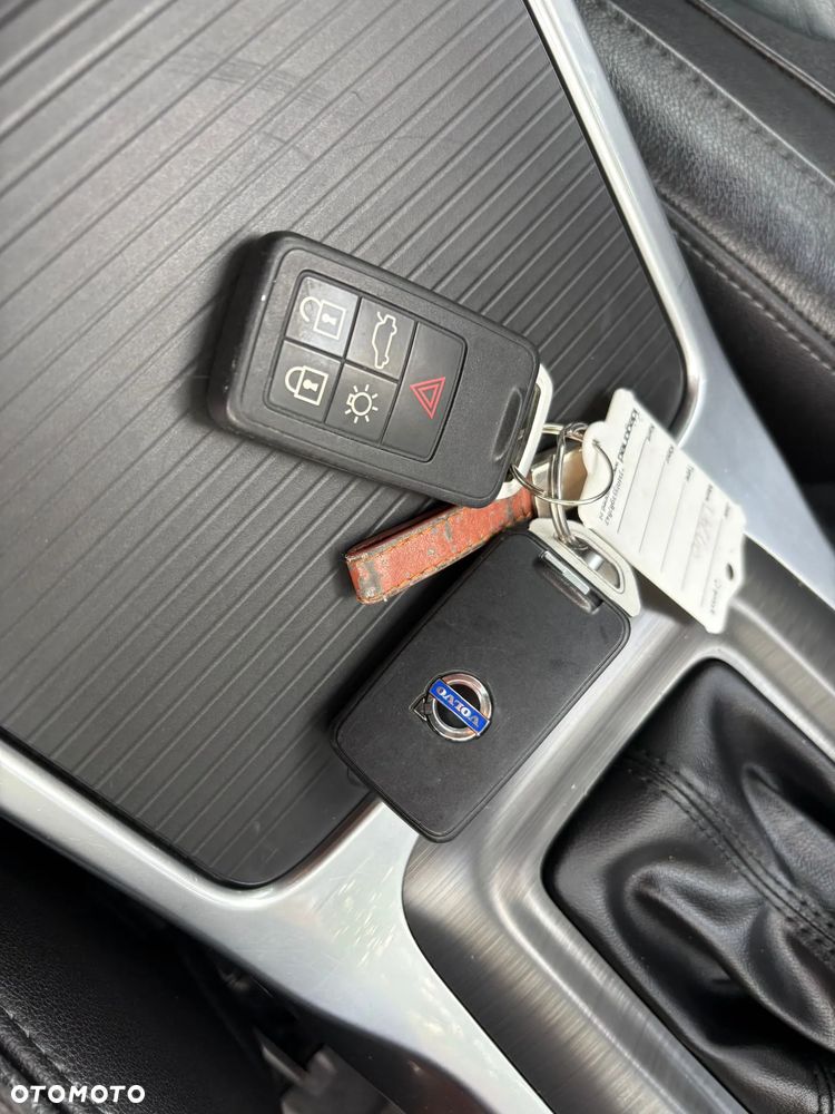 Volvo V70 D3 Geartronic Momentum - 11