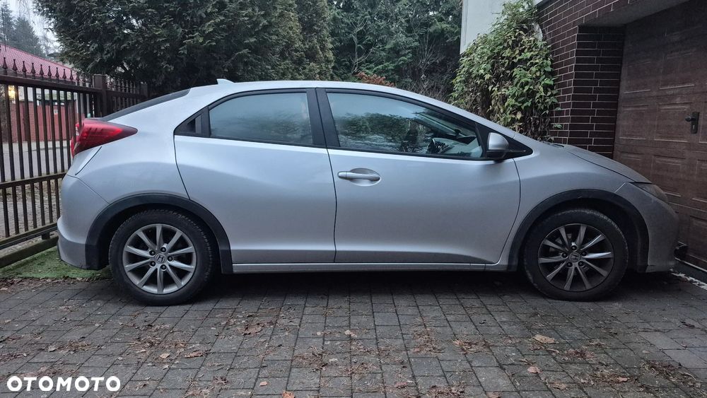 Honda Civic 1.4 i-VTEC - 5