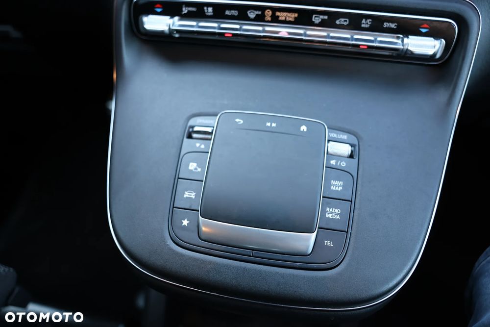 Mercedes-Benz Klasa V 220 d Avantgarde 9G-Tronic (d³ugi) - 14