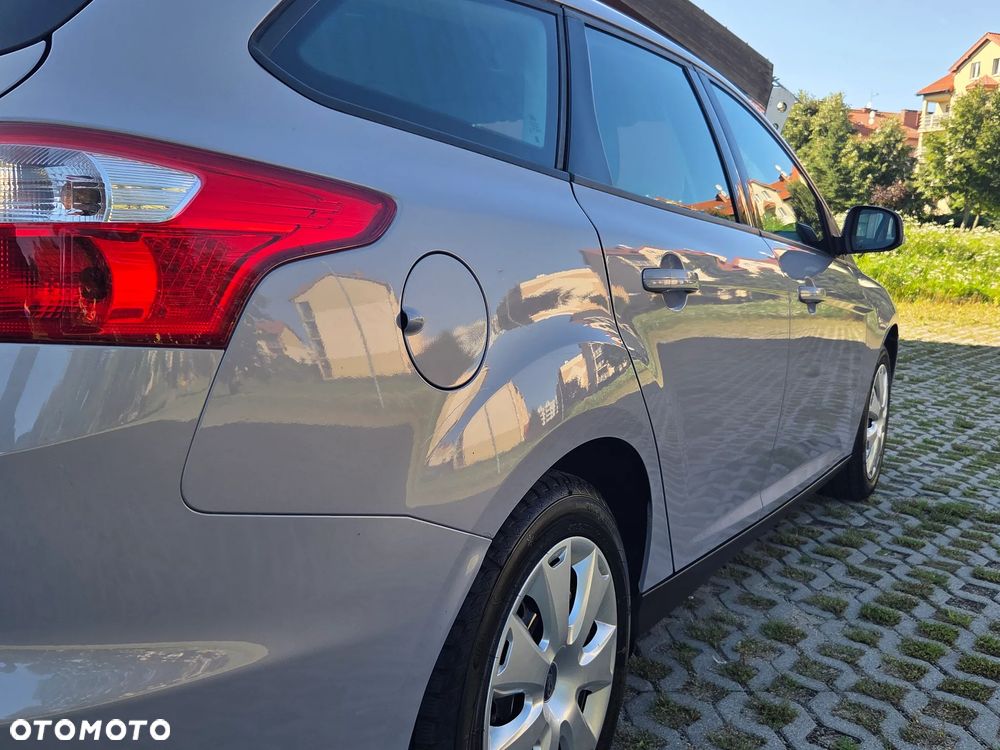 Ford Focus 1.6 Ti-VCT Style - 15