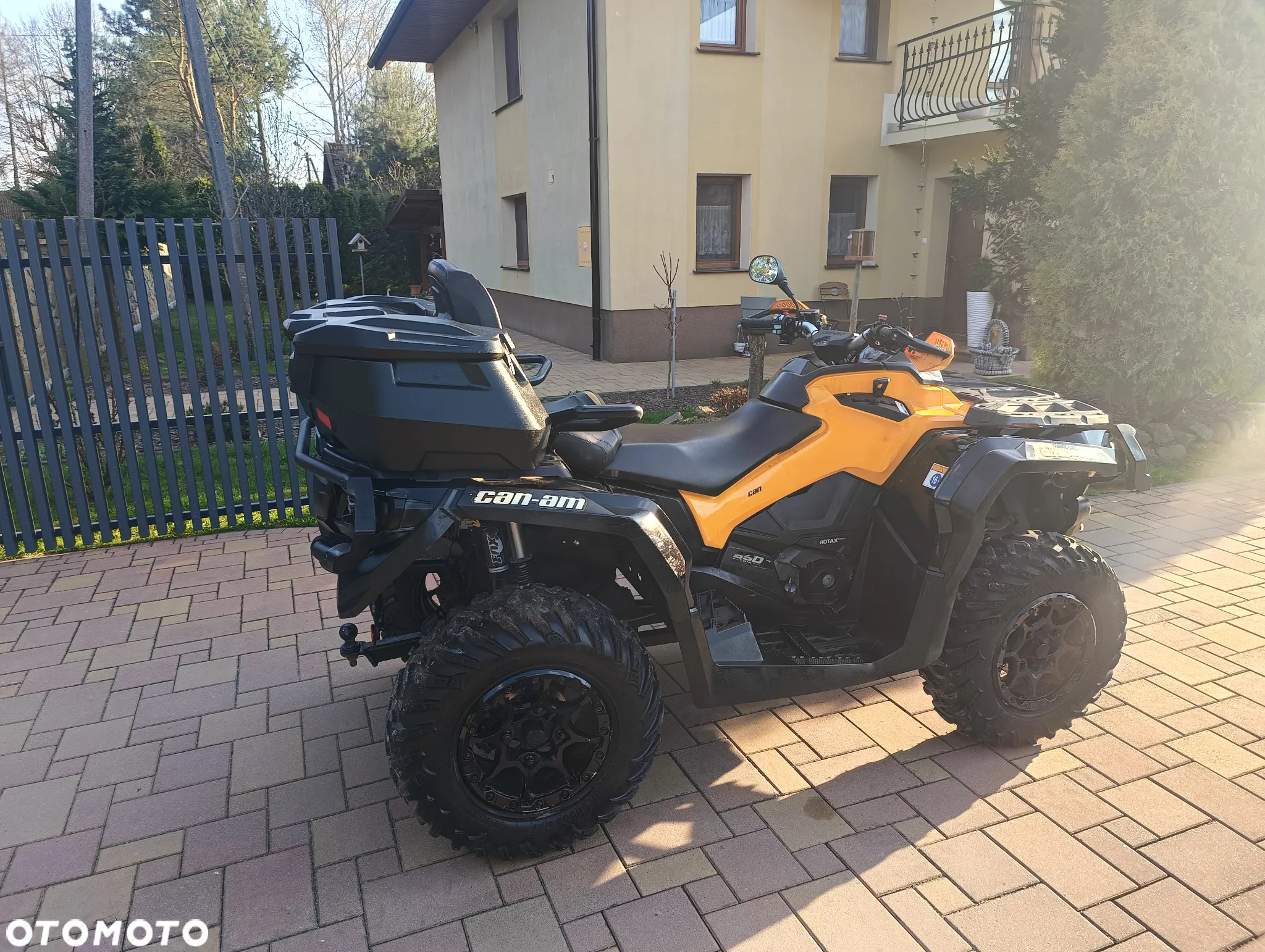 Can-Am Outlander Max