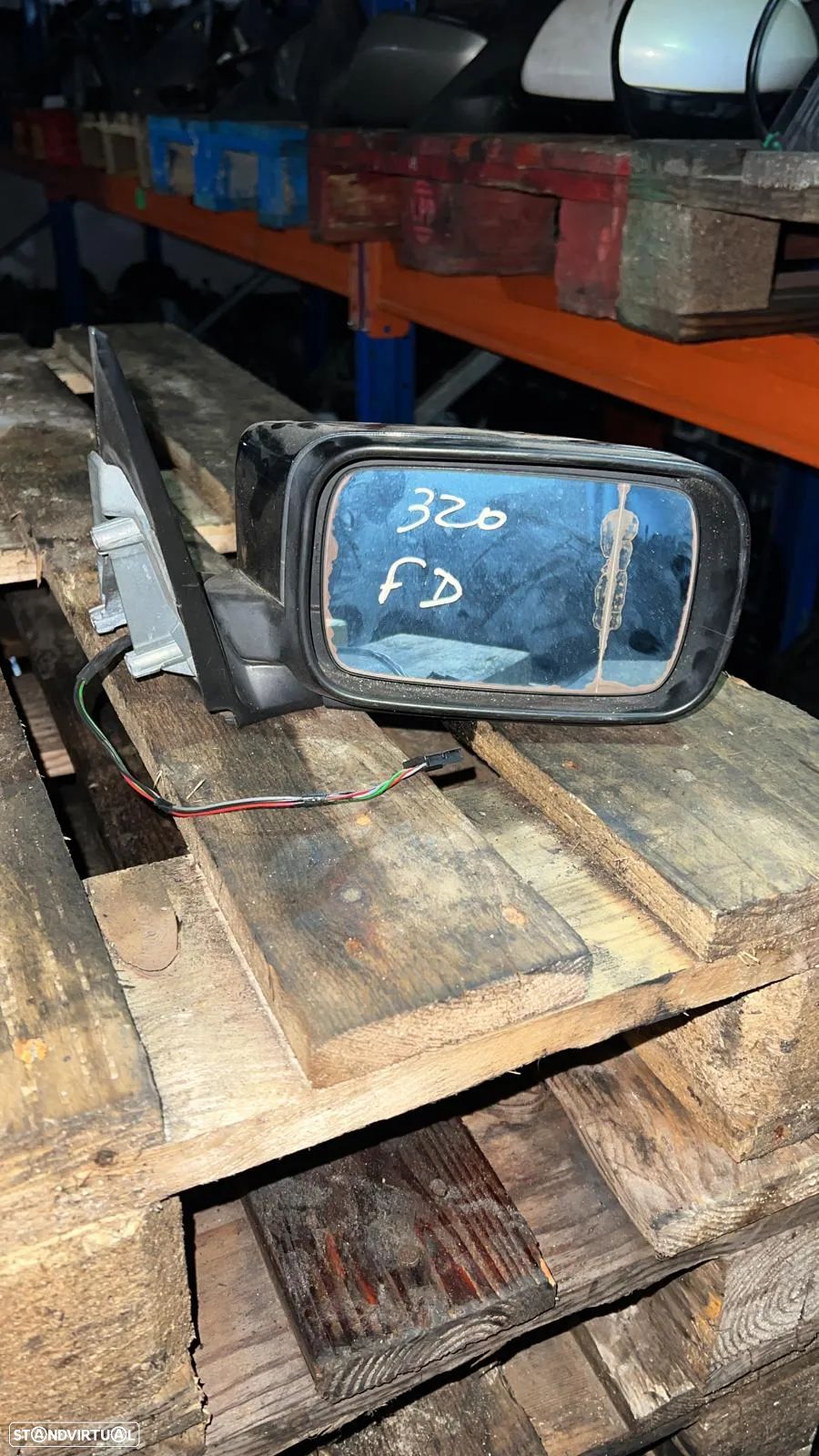 Retrovisor BMW 320 Direito - 1