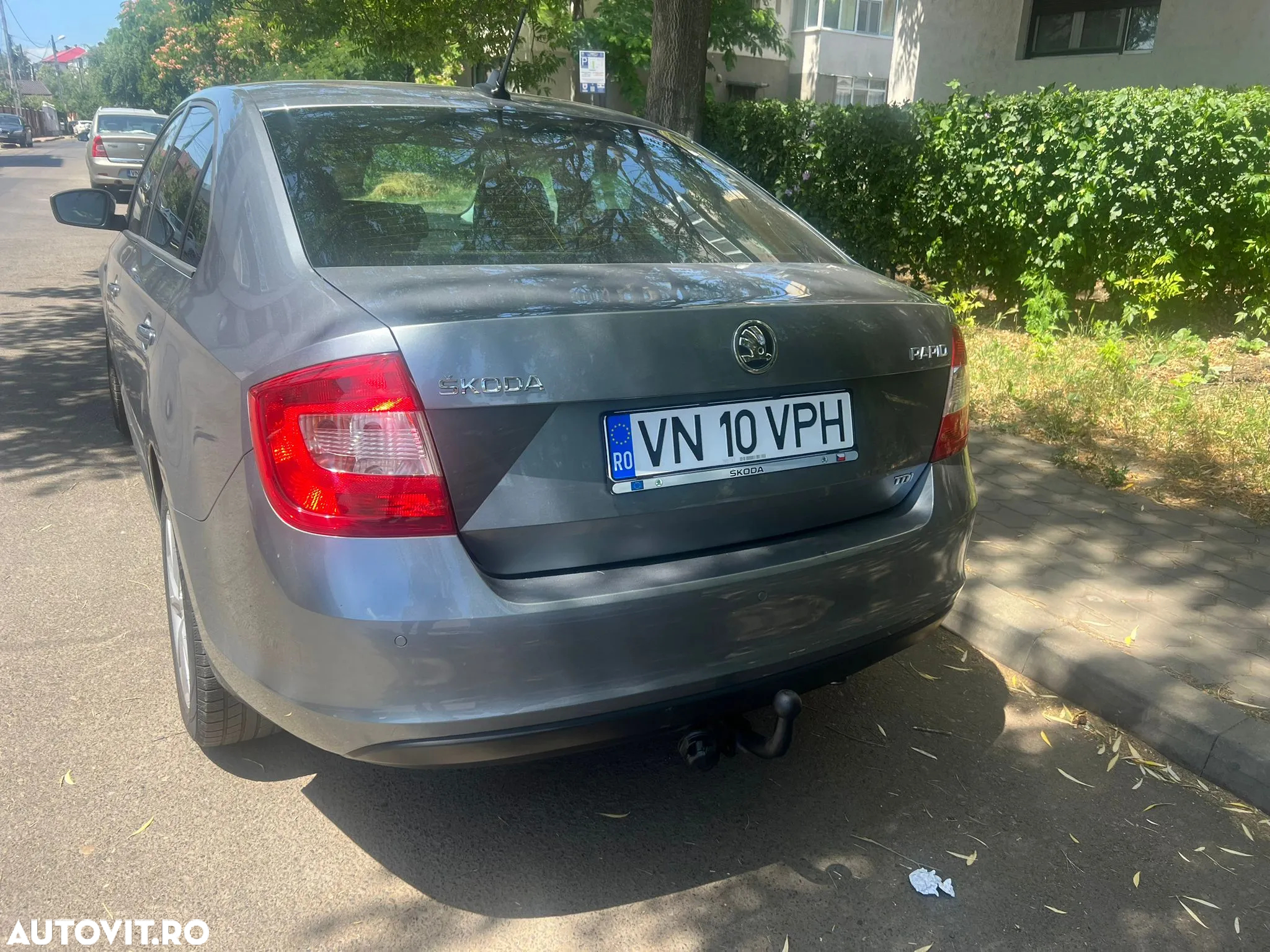 Skoda RAPID 1.6 TDI Elegance - 17