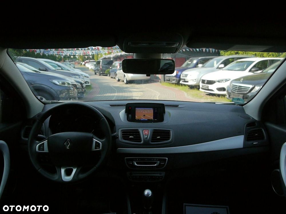 Renault Fluence 2.0 16V 140 Sportway - 16