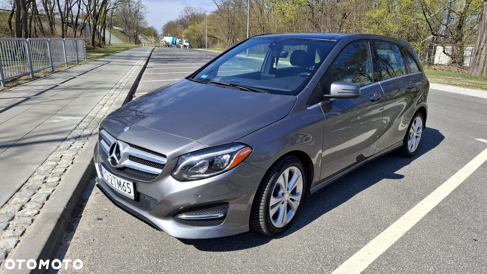 Mercedes-Benz Klasa B 250 7G-DCT Urban - 2