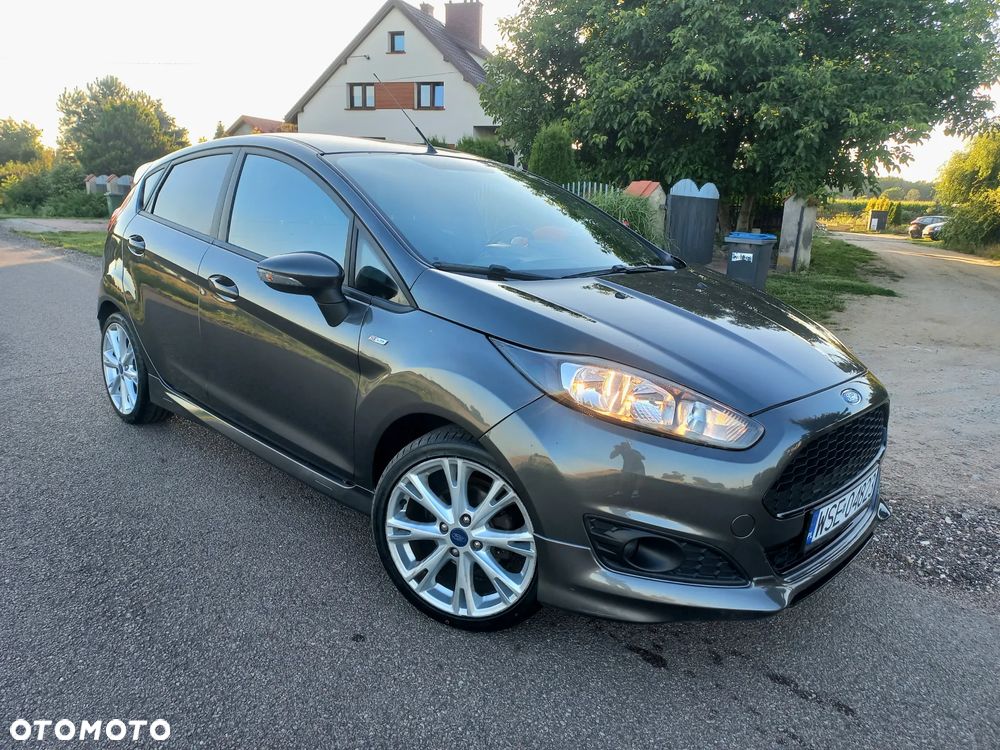Ford Fiesta - 6
