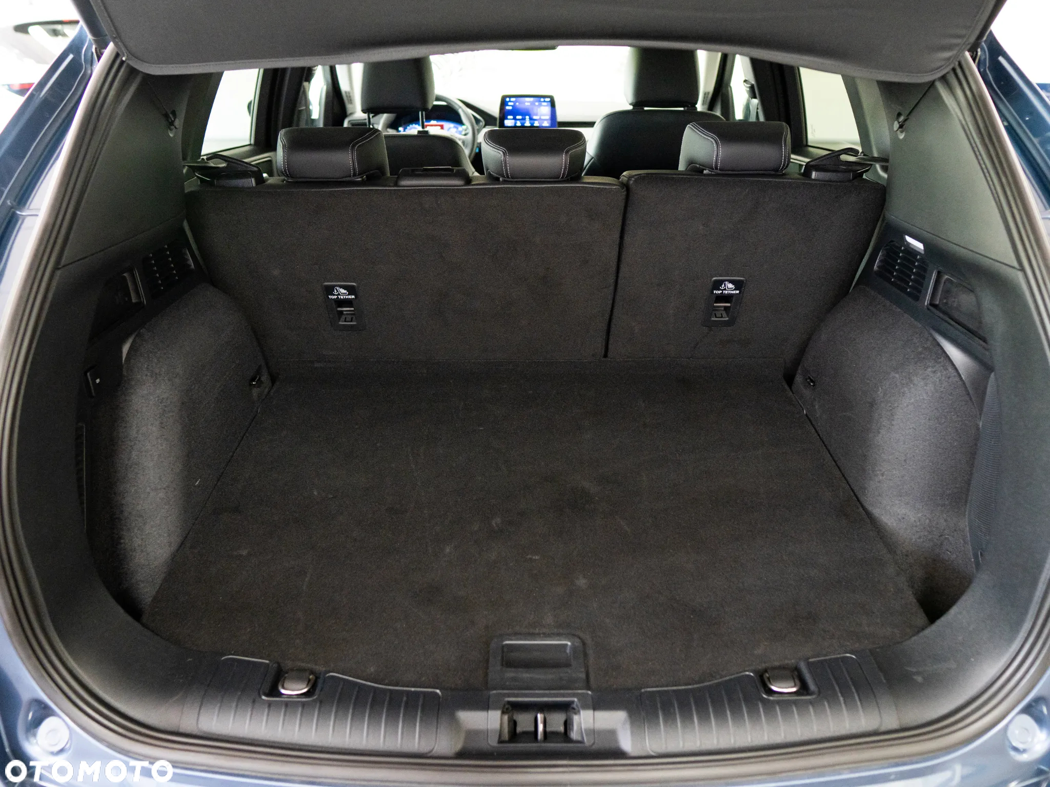 Ford Kuga 2.5 FHEV FWD Titanium X - 38